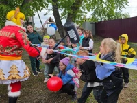 Друзья детства: спикер горсовета объединил единомышленников, чтобы организовать праздник для юных жителей Мазули