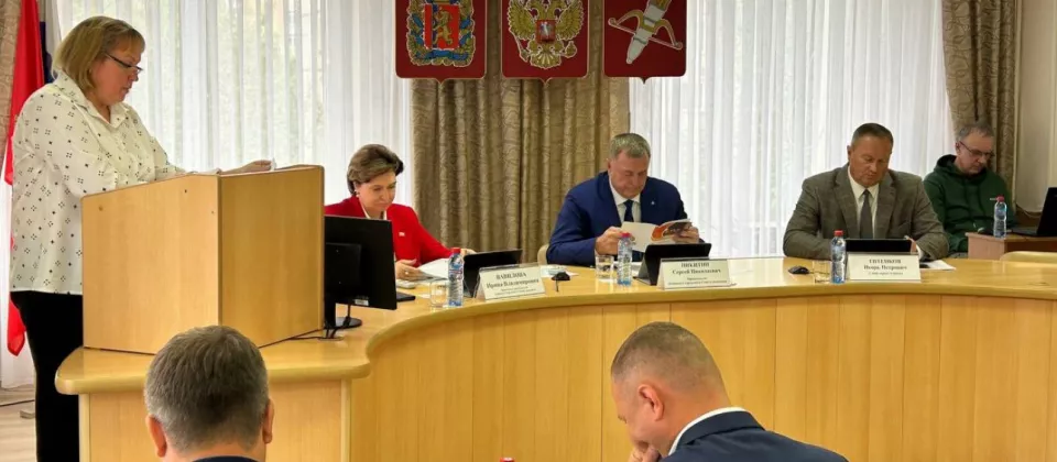 Депутаты горсовета согласовали администрации показатели прошлогоднего бюджета