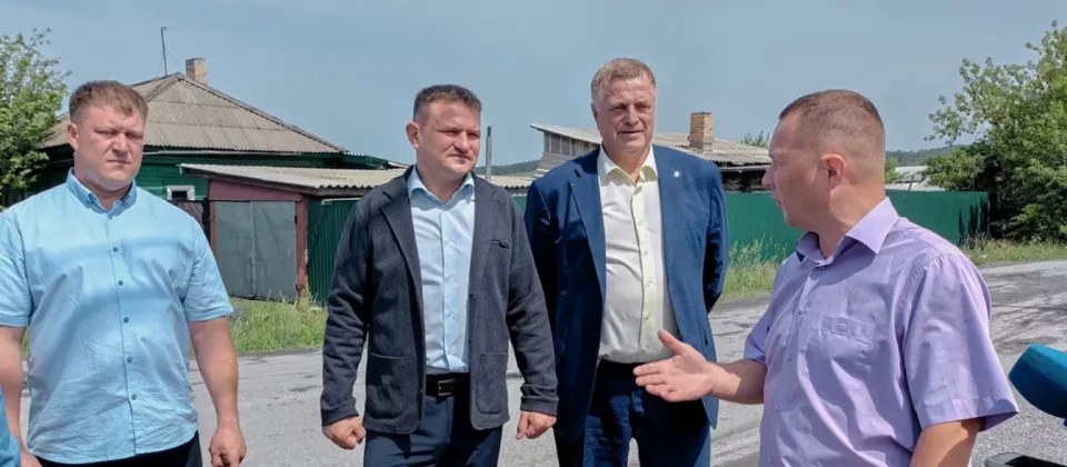Власть и общественники вместе повышают эффективность контроля за благоустройством города